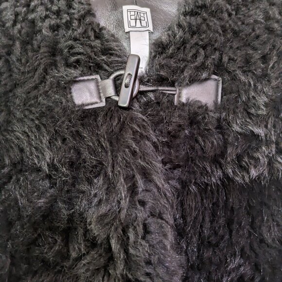 Genuine Leather Shearling Women's Vest NWT $1500 retail - Picture 13 of 14